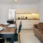 Nad Parkiem * קריניצה זדרוי