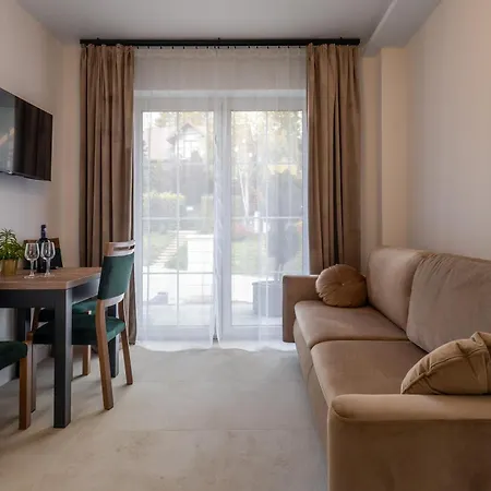 Nad Parkiem Homestay Krynica Zdroj