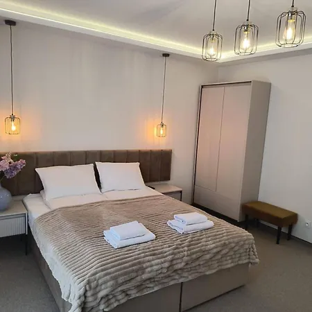 Nad Parkiem Homestay *